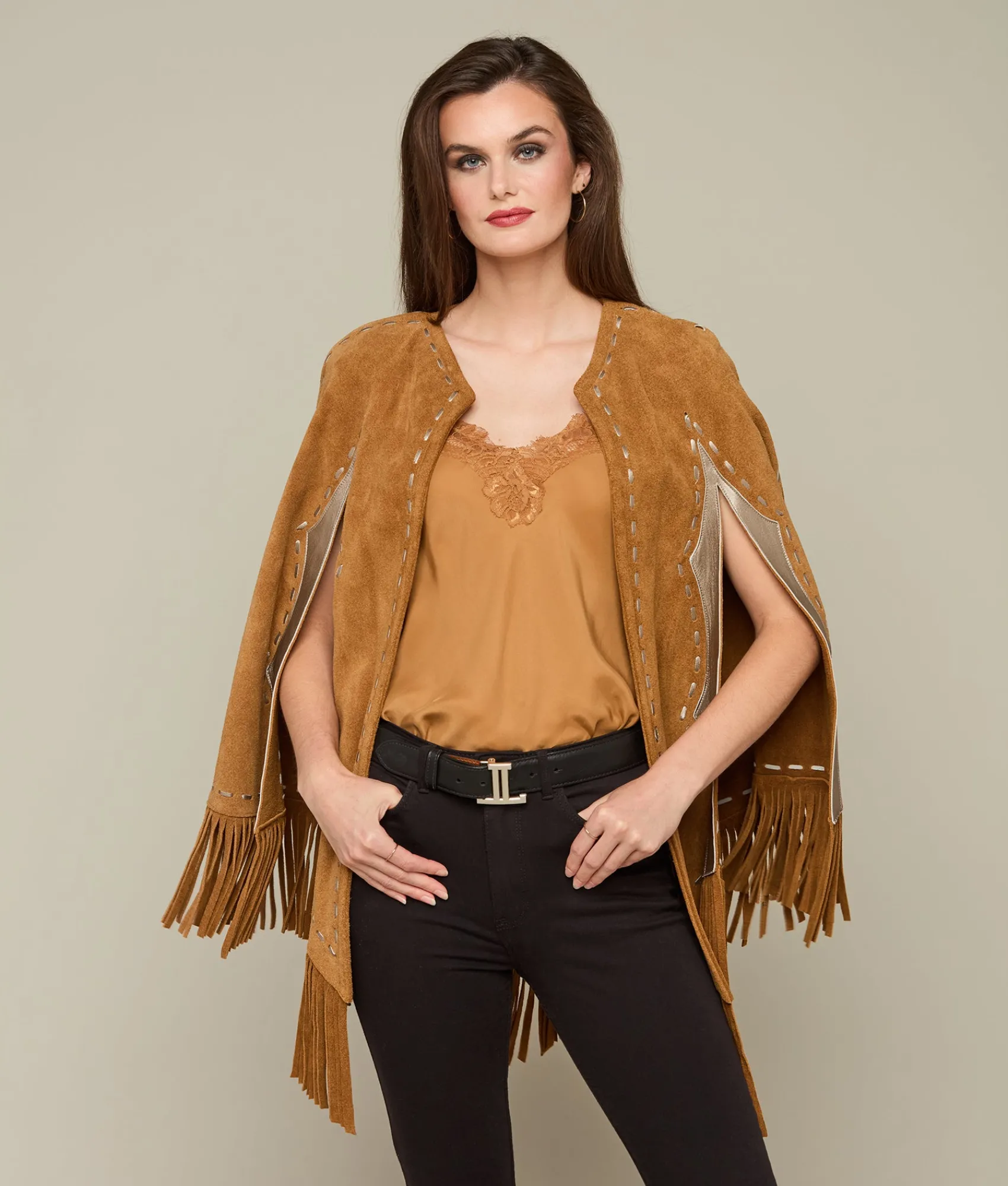 Lucchese Sueded Fringe Cape*Women Capes