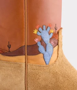 Lucchese Women's Desert s*Women/BOY Cowboy